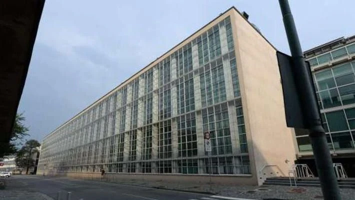 Foto Lezione w.academy presso la sede storica di Olivetti a Ivrea con gli studenti del Master HR