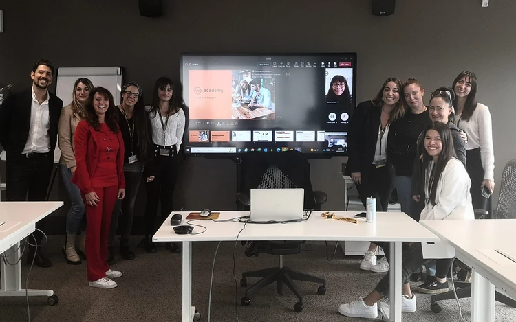 fotografia w.academy porta il Liquid Learning in Fastweb